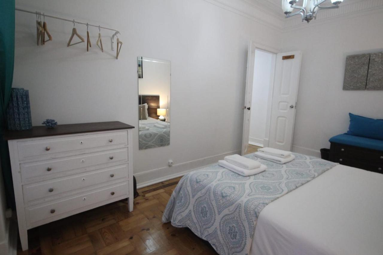 Ocean M1 R4 - Large Double Room With Shared Bathroom In City Center Lisboa Eksteriør billede