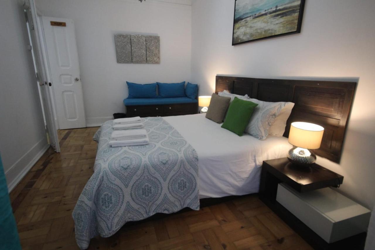 Ocean M1 R4 - Large Double Room With Shared Bathroom In City Center Lisboa Eksteriør billede